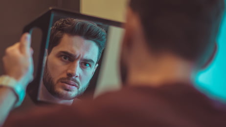 Looking at Mirror