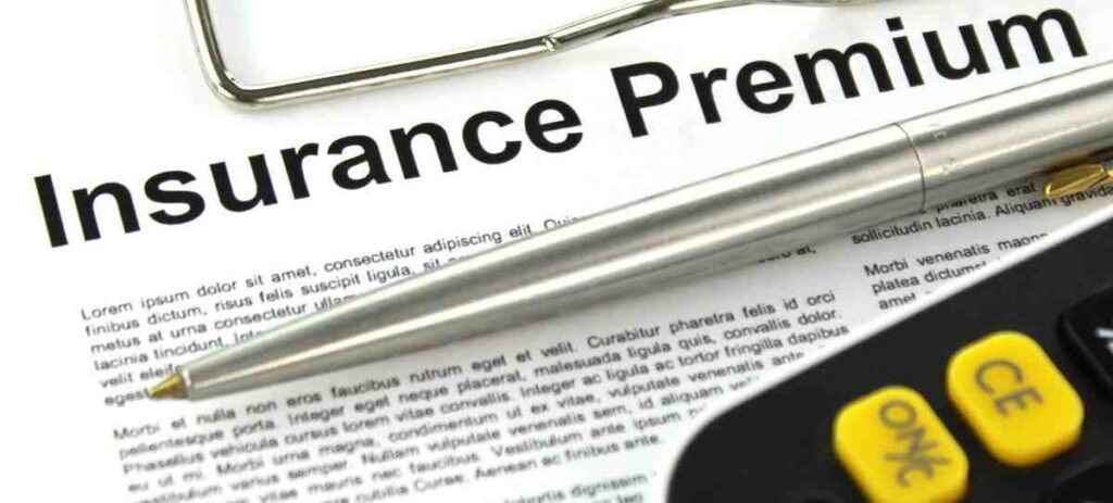 Insurance Premium meaning in Hindi